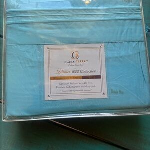 Clara Clark Premier 1800 Collection Sheet Set in Beach Blue